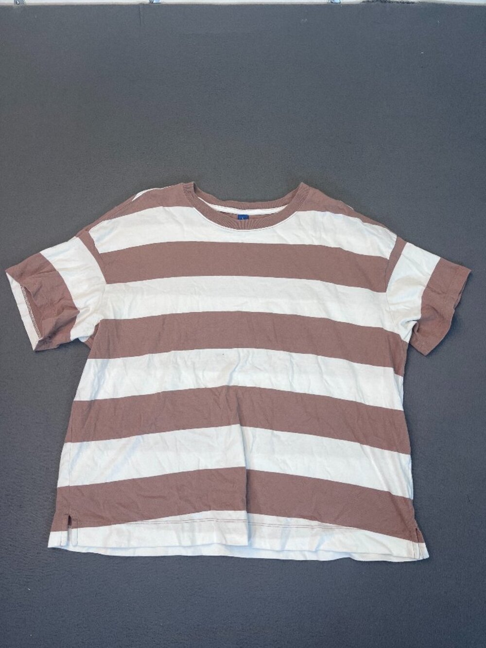 Old Navy Brown And White Block Striped T Shirt Size Large Women’s Relaxed